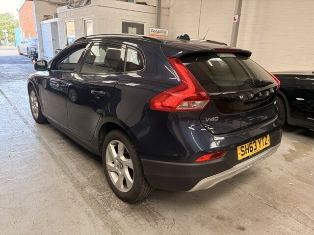 Volvo V40 Cross Country Hatchback 1.6 D2 Lux 2014 Blue #3