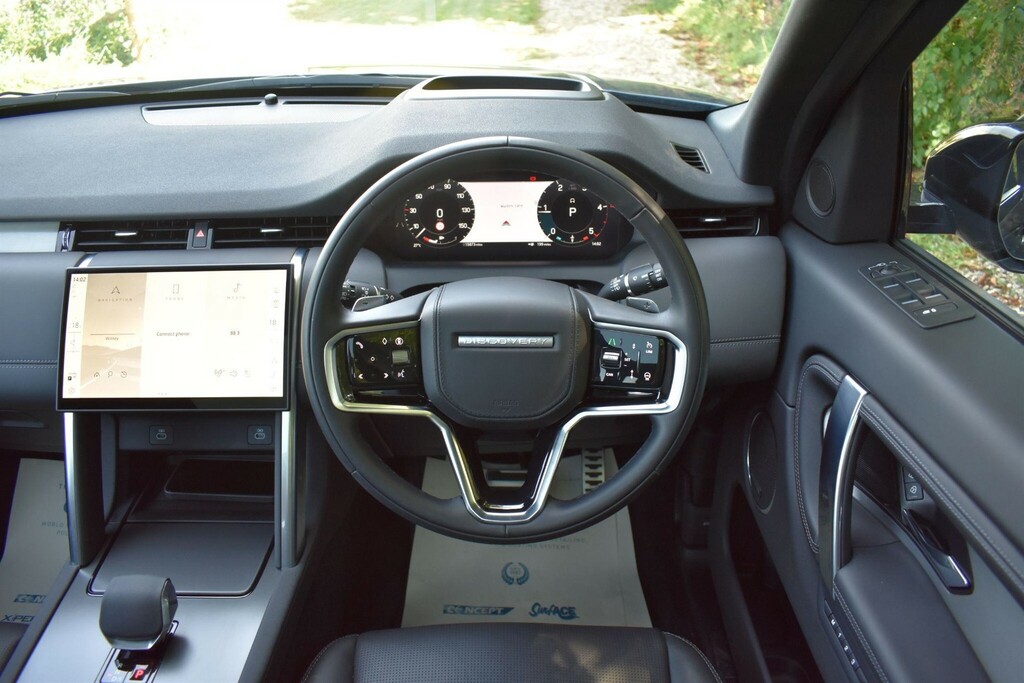Land Rover Discovery Sport 1.5 P270e Dynamic Hse Grey #13