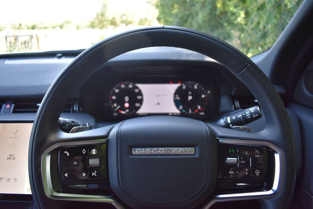 Land Rover Discovery Sport 1.5 P270e Dynamic Hse Grey #16