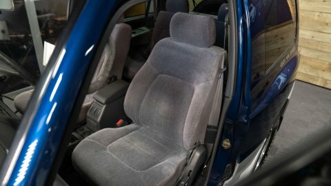 Mitsubishi Shogun Diesel Silver #10