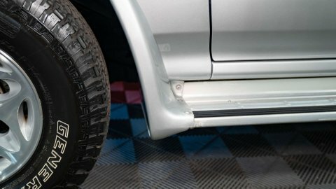 Mitsubishi Shogun Diesel Silver #17