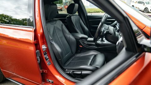 BMW 3 Series 2018 68 3.0  Orange #5