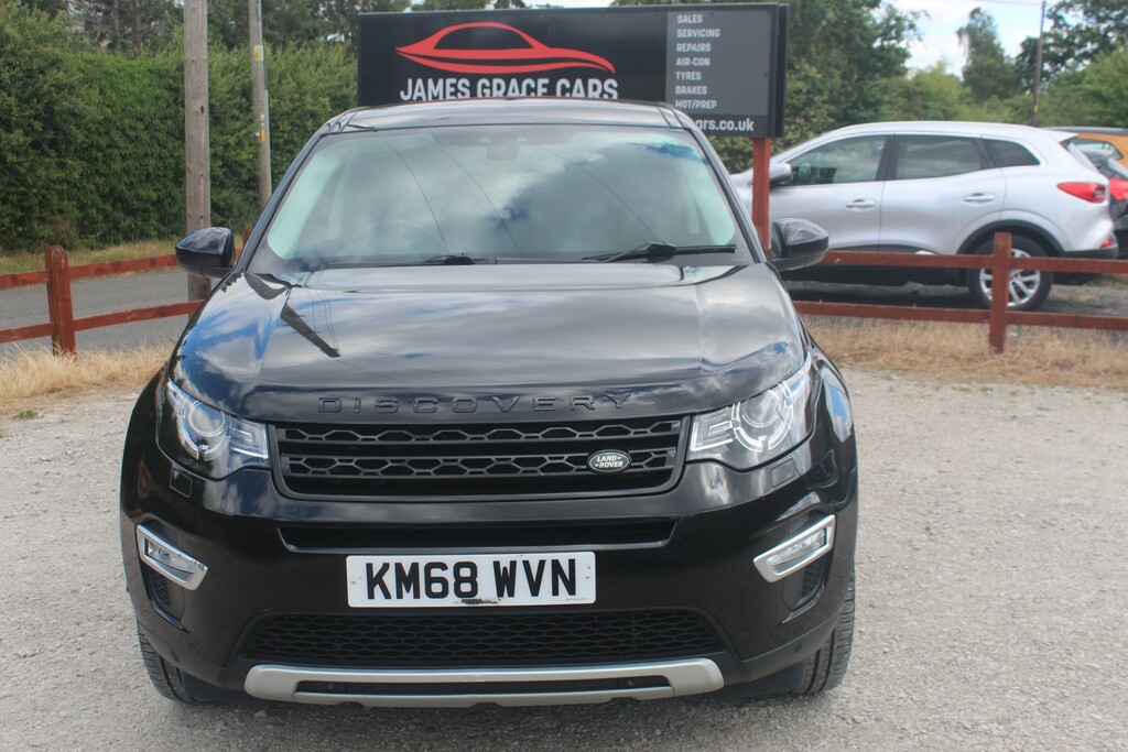 Land Rover Discovery Sport 2.0 Sd4 Hse Luxury KM68WVN Black #2