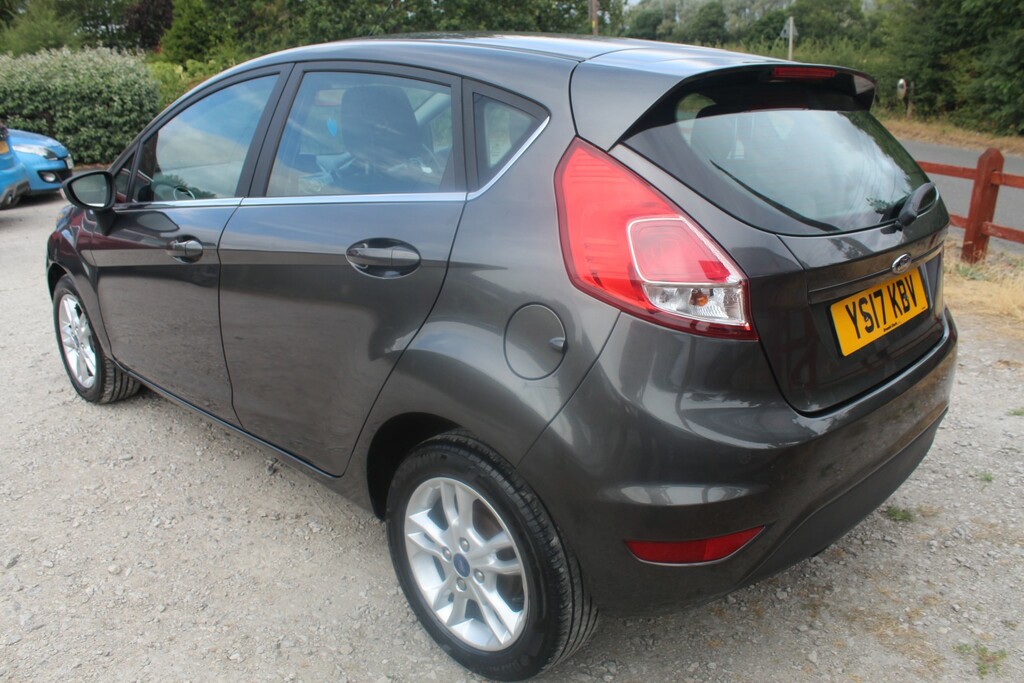 Ford Fiesta 1.5 Tdci Zetec Grey #6