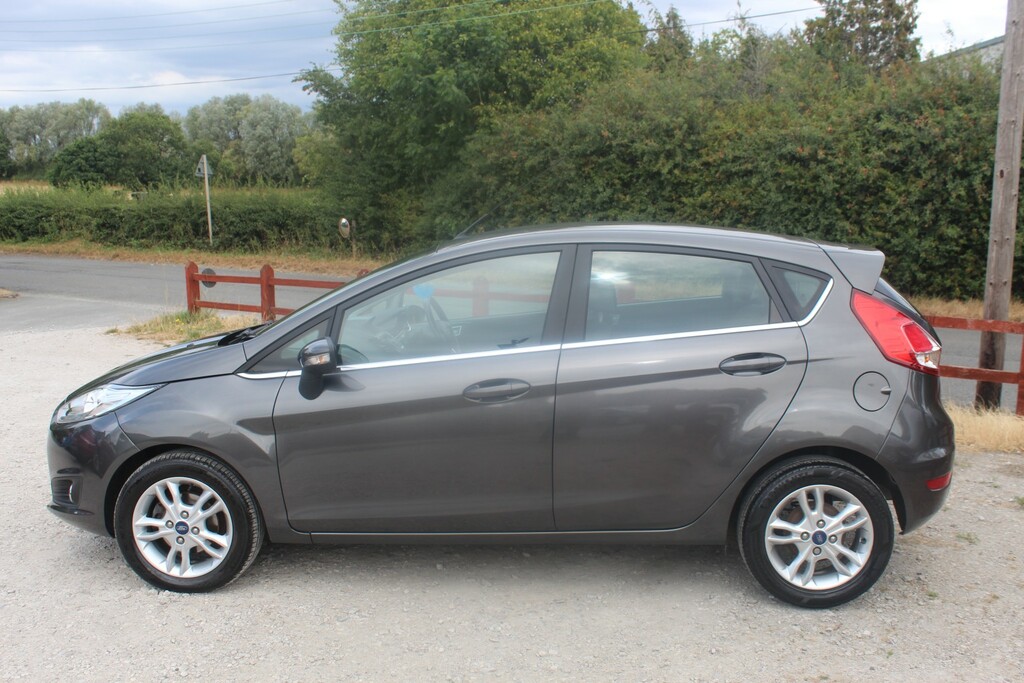 Ford Fiesta 1.5 Tdci Zetec Grey #4