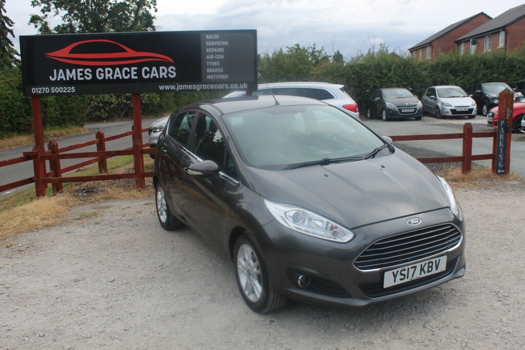 Ford Fiesta 1.5 Tdci Zetec Grey