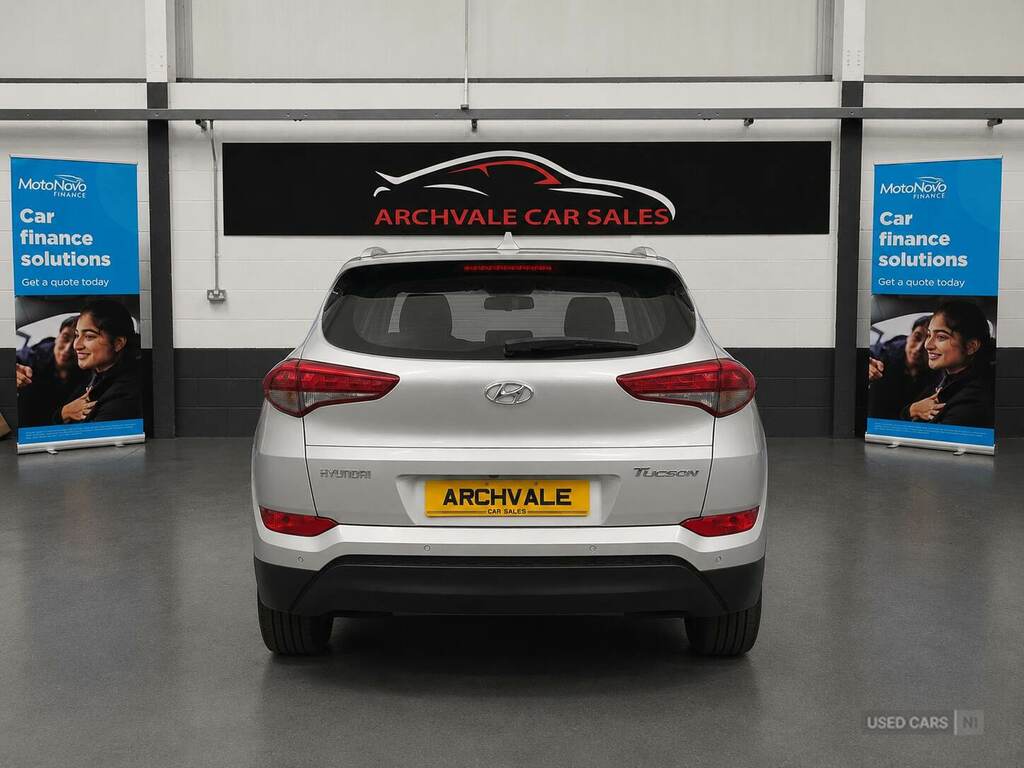 Hyundai Tucson 1.7 Crdi Blue Drive Se Nav 2Wd Silver #4