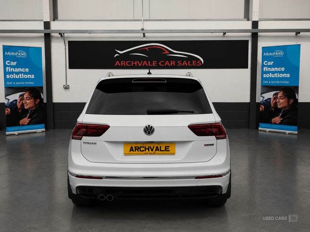 Volkswagen Tiguan 2.0 Tdi 190 4Motion R-line Dsg White #3