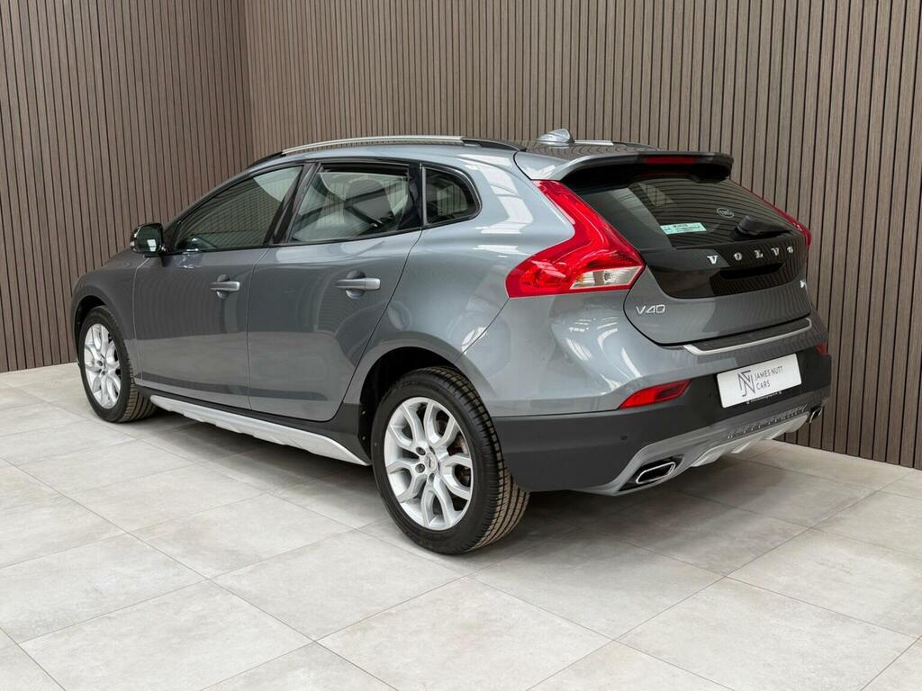 Volvo V40 Cross Country Hatchback 1.5 T3 Pro Euro 6 Ss 20186 Grey #5