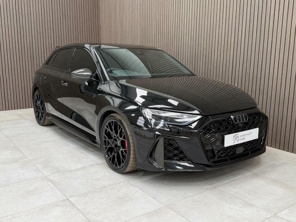 Audi RS3 2.5 Tfsi Carbon Vorsprung Sportback S Tronic Quatt Black #2