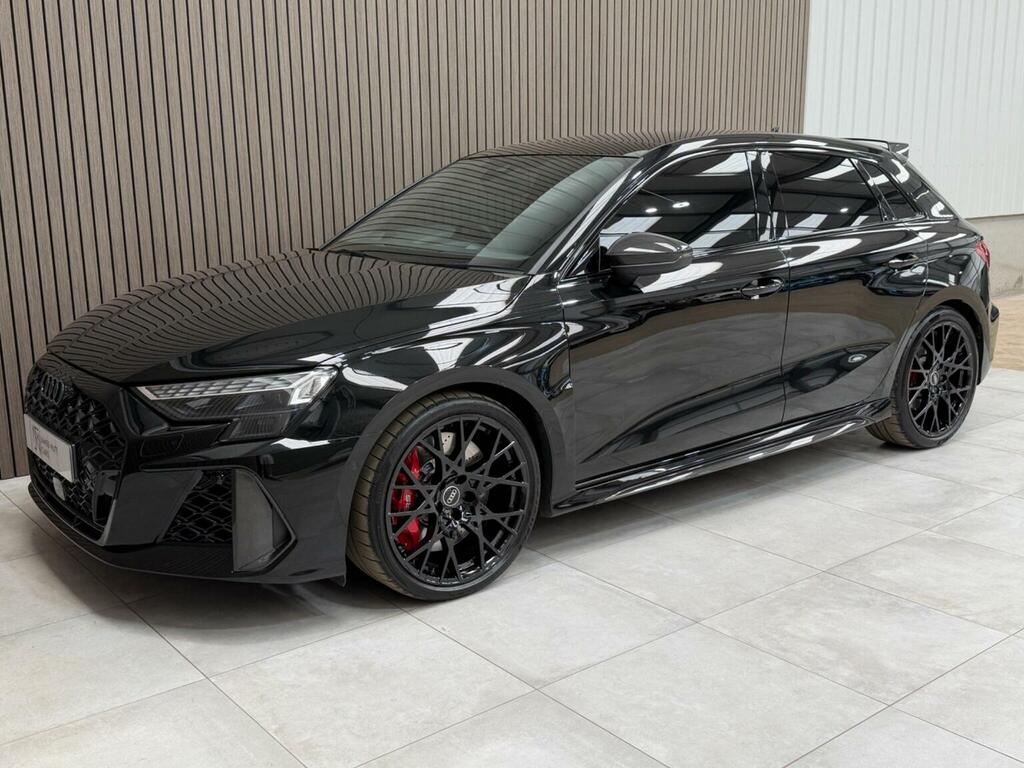 Audi RS3 2.5 Tfsi Carbon Vorsprung Sportback S Tronic Quatt Black #4