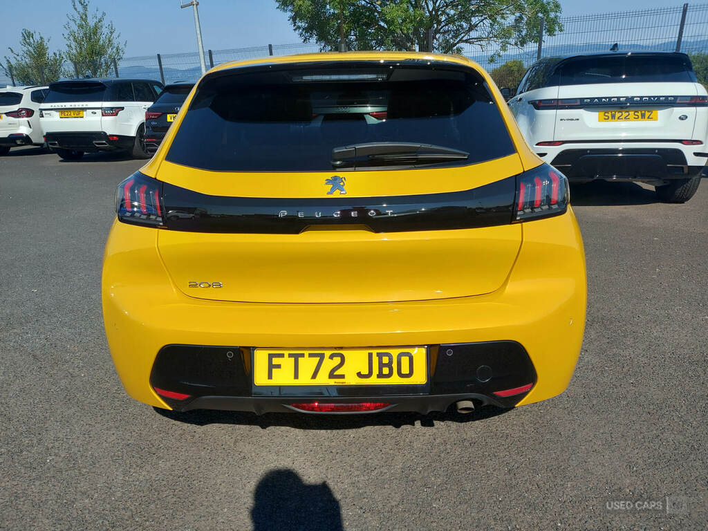 Peugeot 208 1.2 Puretech 100 Allure Premium FT72JBO Yellow #5