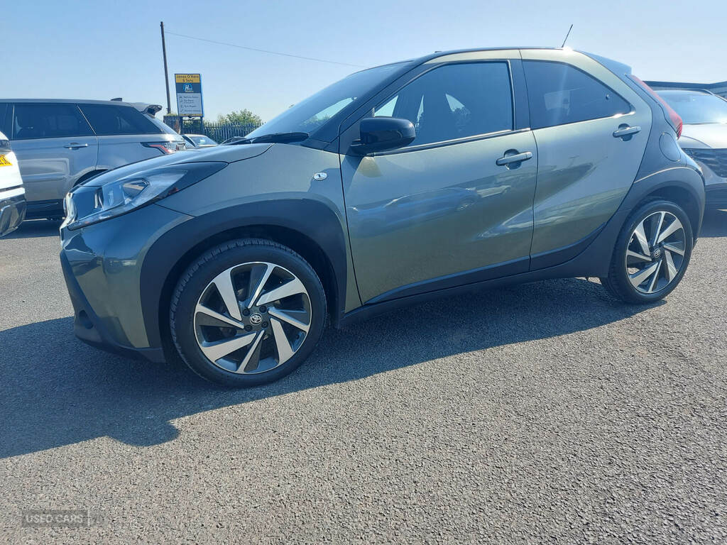 Toyota Aygo X 1.0 Vvt-i Edge Green
