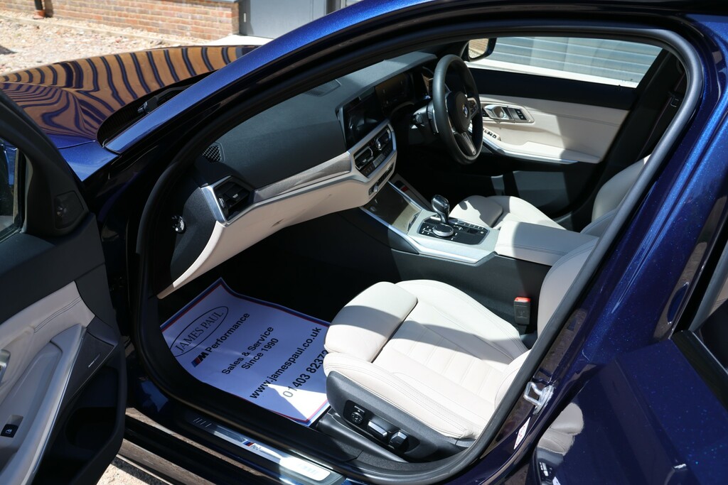 BMW 3 Series 3.0 335D M Sport Shadow Edition Touring Xdriv Black #20