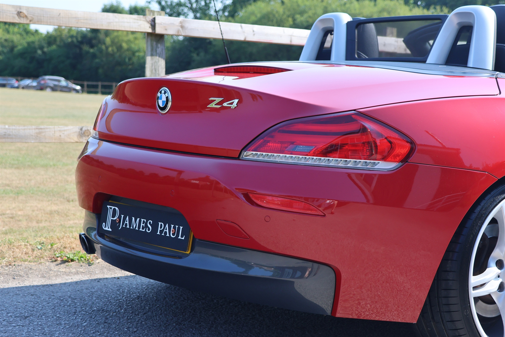 BMW Z4 2.0 Z4 Sdrive20i M Sport Roadster 181 Bhp White #13