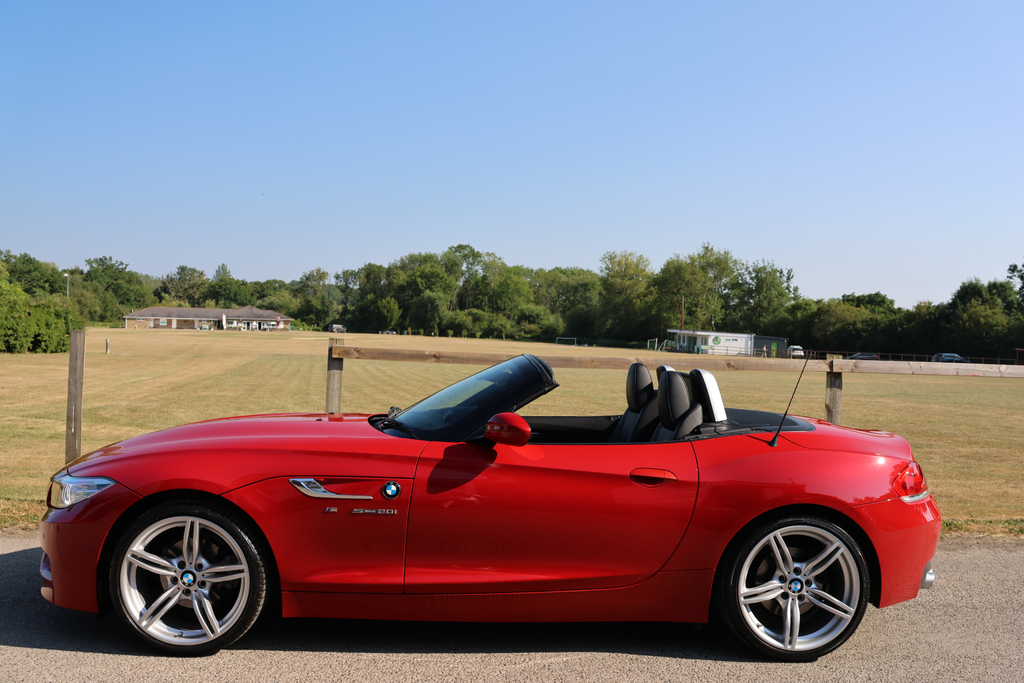 BMW Z4 2.0 Z4 Sdrive20i M Sport Roadster 181 Bhp White #19