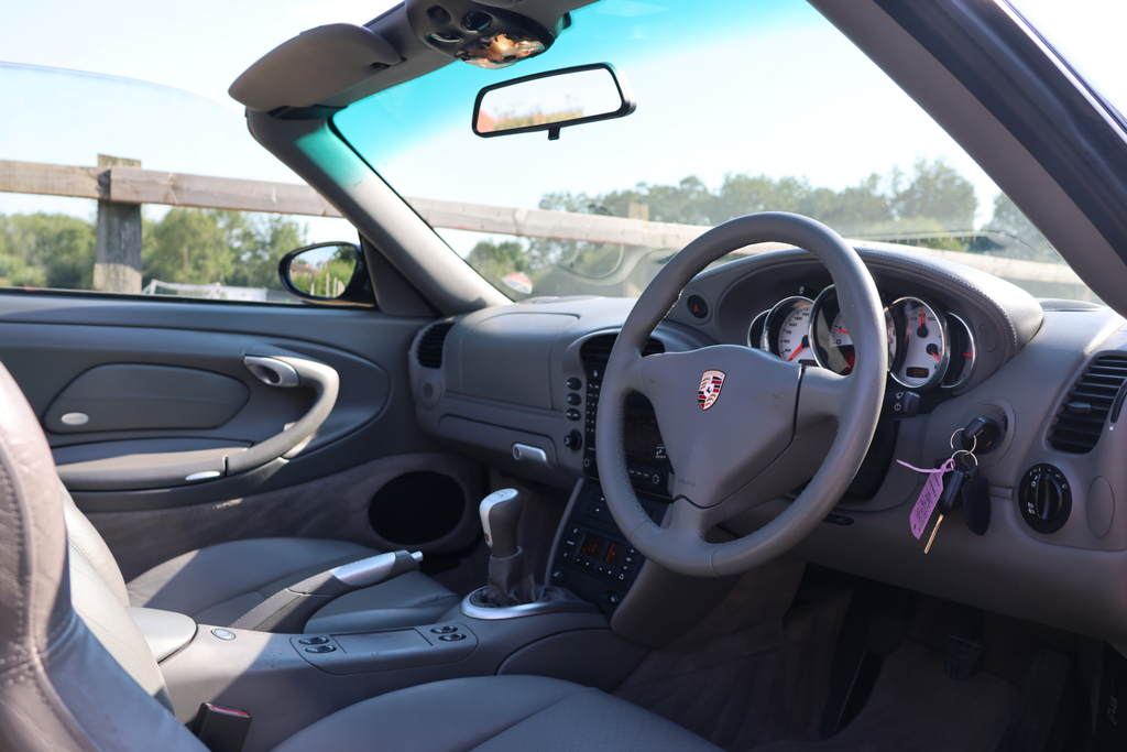 Porsche 911 3.6 996 Carrera 4 Cabriolet Awd #6