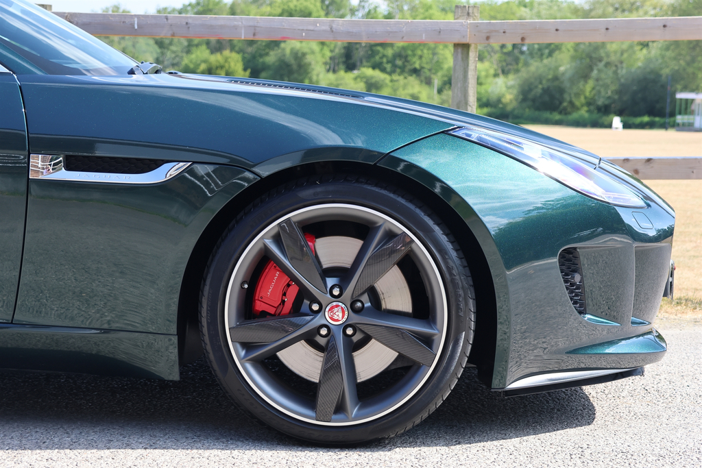 Jaguar F-Type V6 R-dynamic White #13