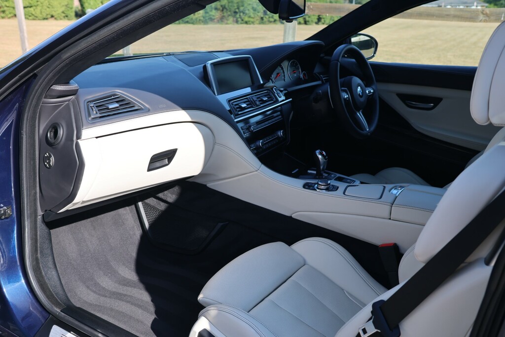 BMW M6 M6 Black #26