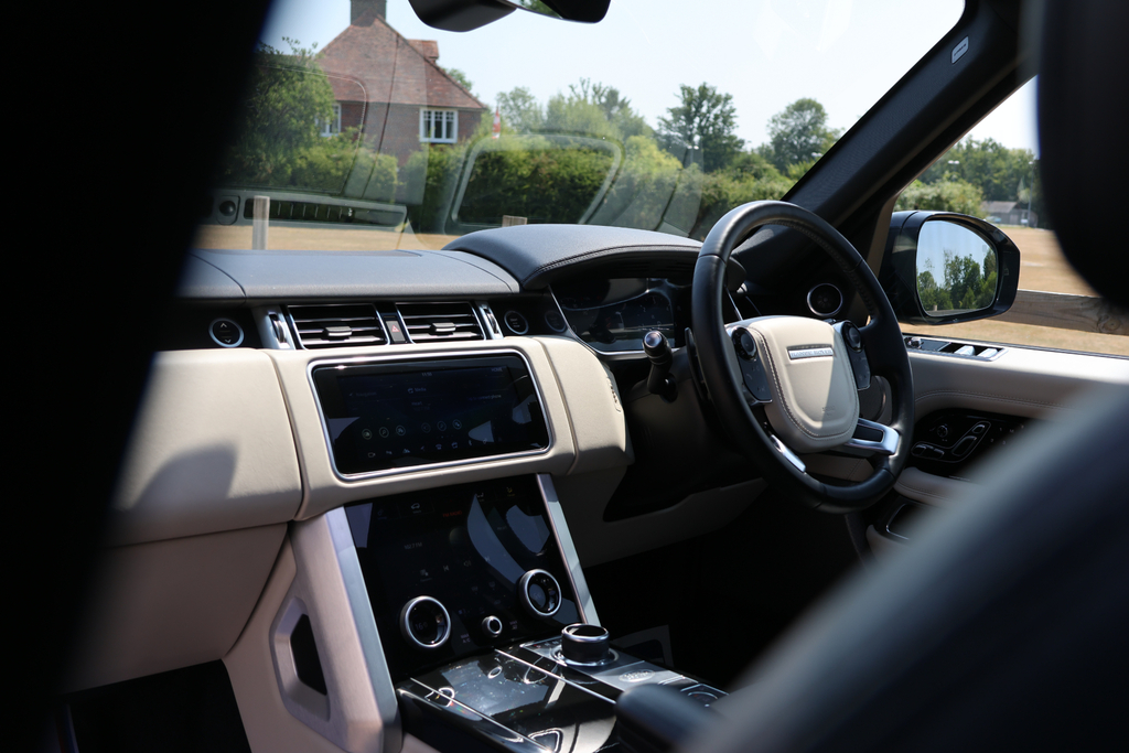 Land Rover Range Rover 2.0 Td4 Se Tech White #31