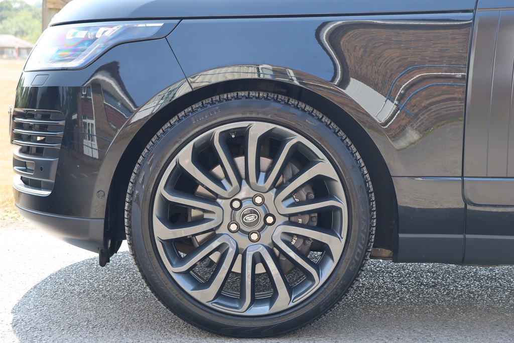 Land Rover Range Rover 2.0 Td4 Se Tech White #26