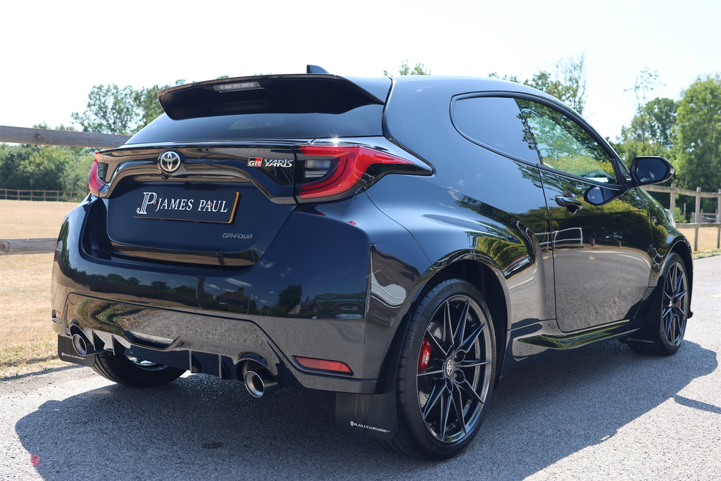 Toyota Yaris 1.6T Gr Circuit Hatchback Awd Eu VA21EVL #3