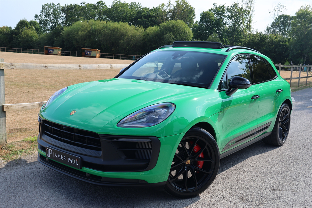 Porsche Macan Petrol  #13