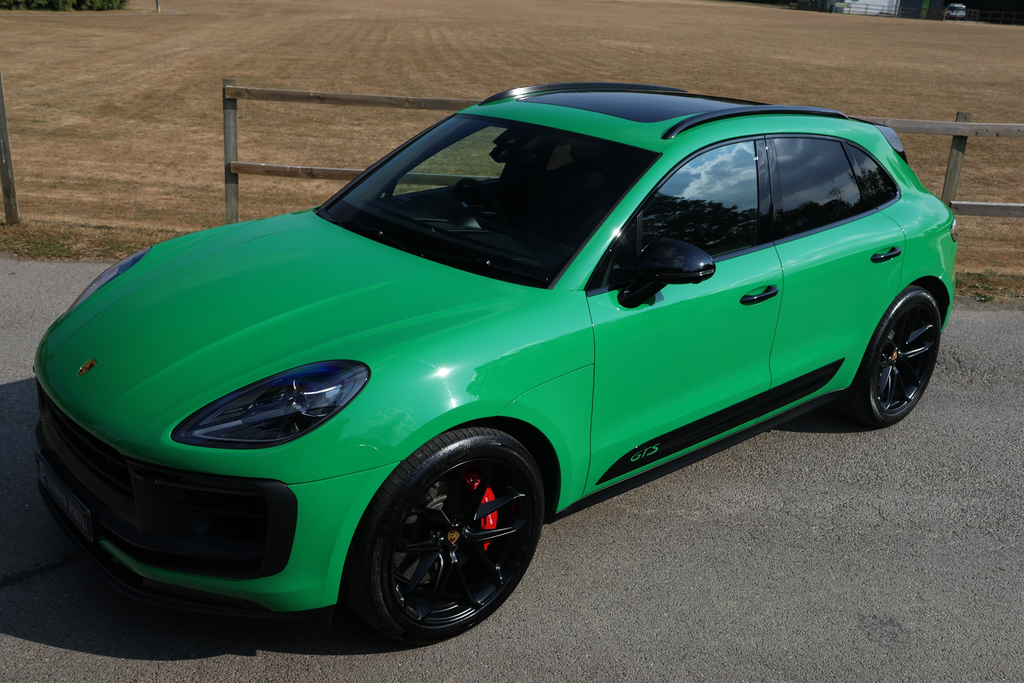 Porsche Macan Petrol  #7