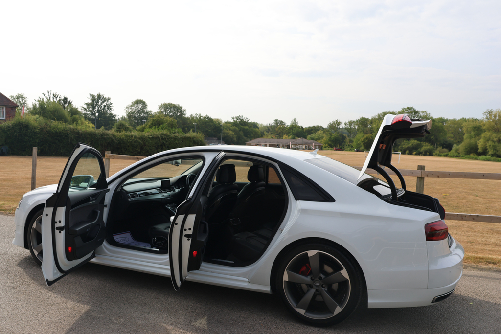 Audi A8 4.1L Tdi Quattro Black Edition 380 Bhp Black #13