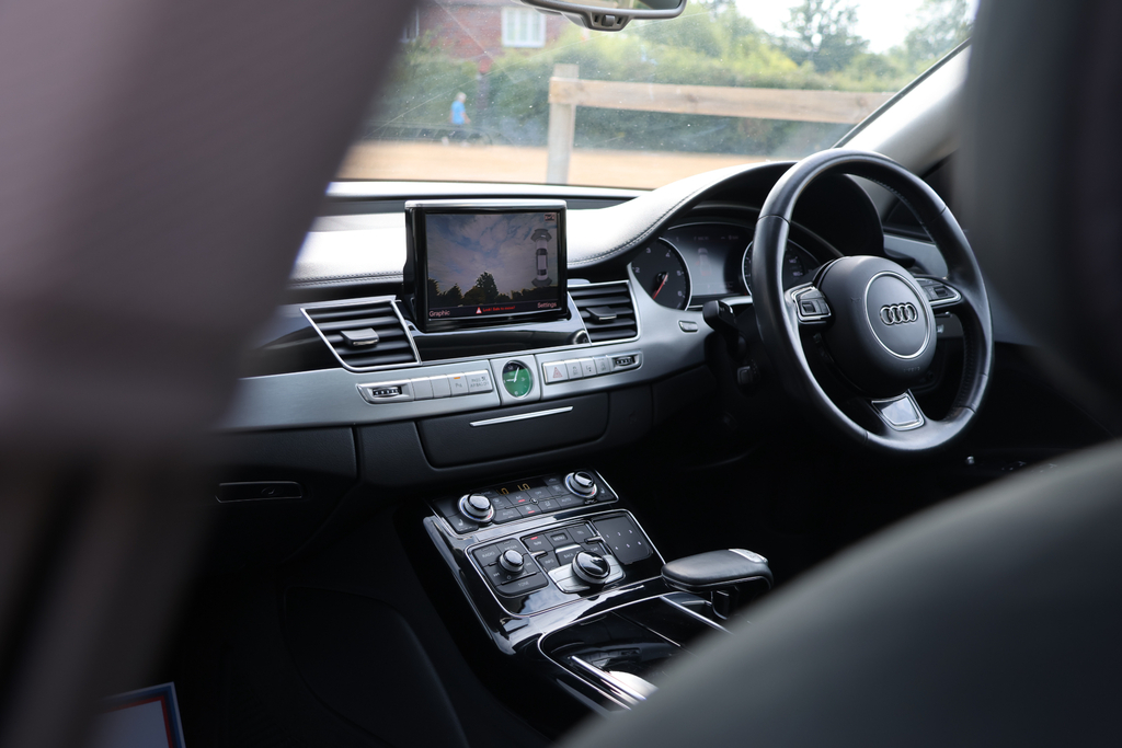 Audi A8 4.1L Tdi Quattro Black Edition 380 Bhp Black #28
