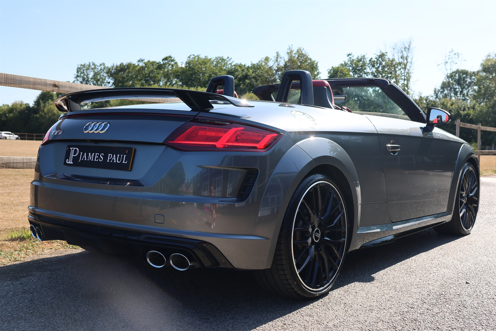 Audi TTS 2.0 Tfsi Black Edition Roadster S Troni Grey #3