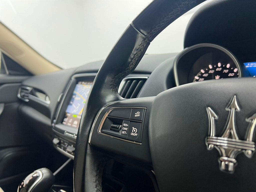 Maserati Levante 3.0D V6 Zf 4Wd Euro 6 Ss Grey #40