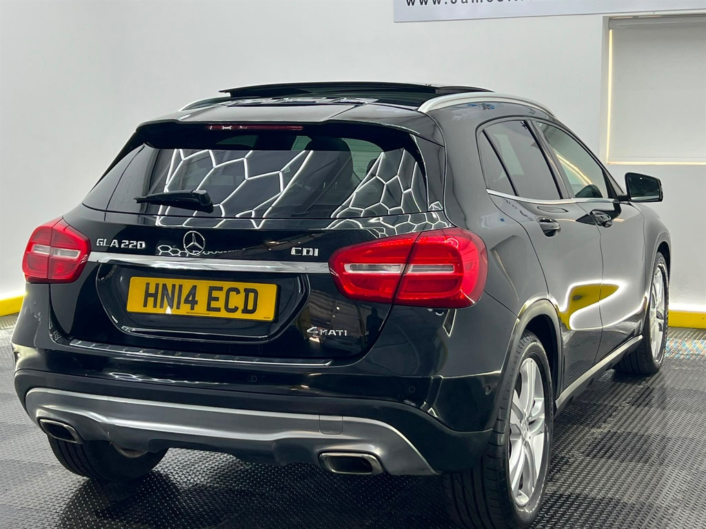 Mercedes-Benz GLA Class 2.1L Se Silver #14