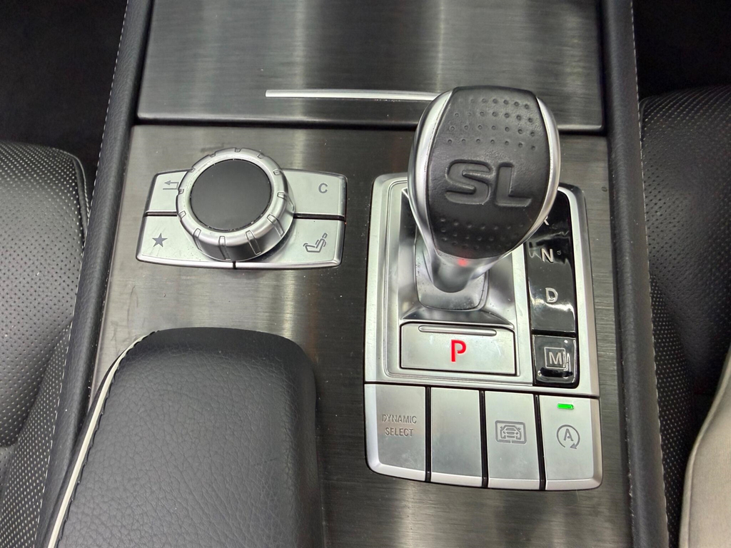Mercedes-Benz SL Class Red #32
