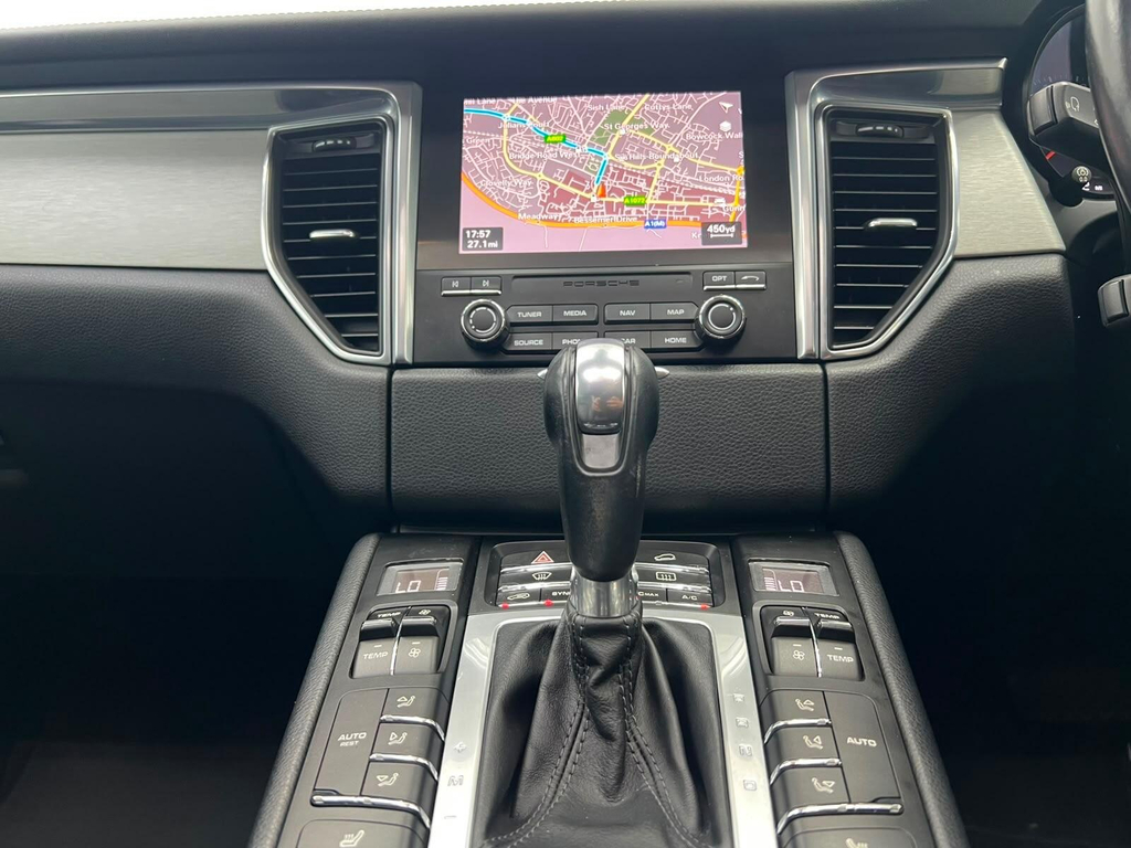 Porsche Macan 2.0T Pdk 4Wd Euro 6 Ss Grey #18