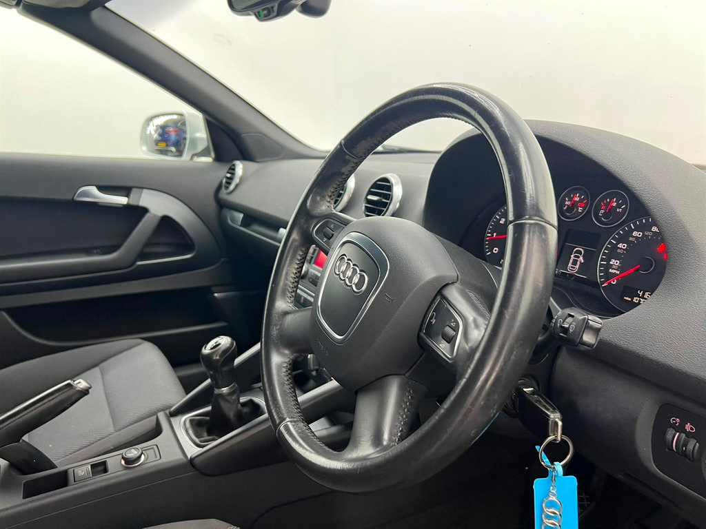 Audi Cabriolet 1.2 Tfsi Sport Euro 5 Ss White #32