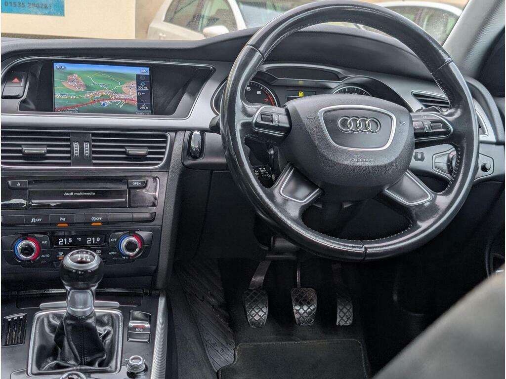 Audi A4 Avant 2.0 Tdi S Line Estate Euro Red #22