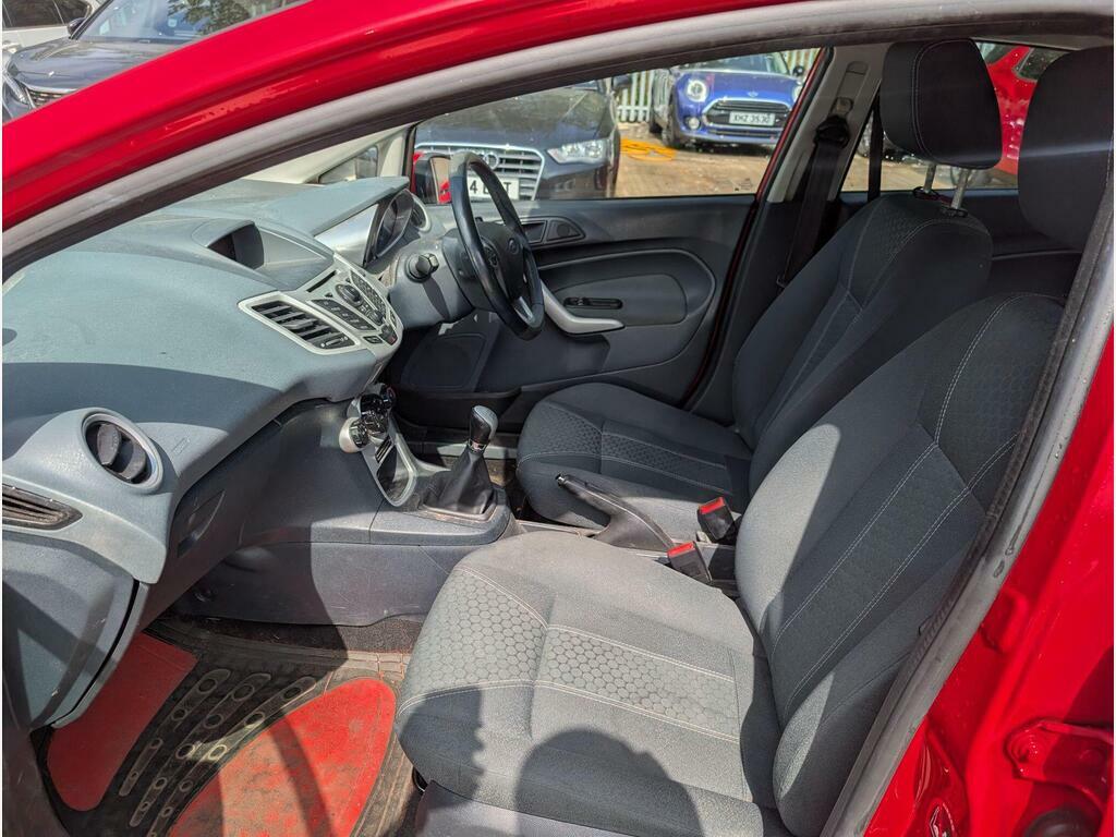 Ford Fiesta 1.4L Titanium Red #11