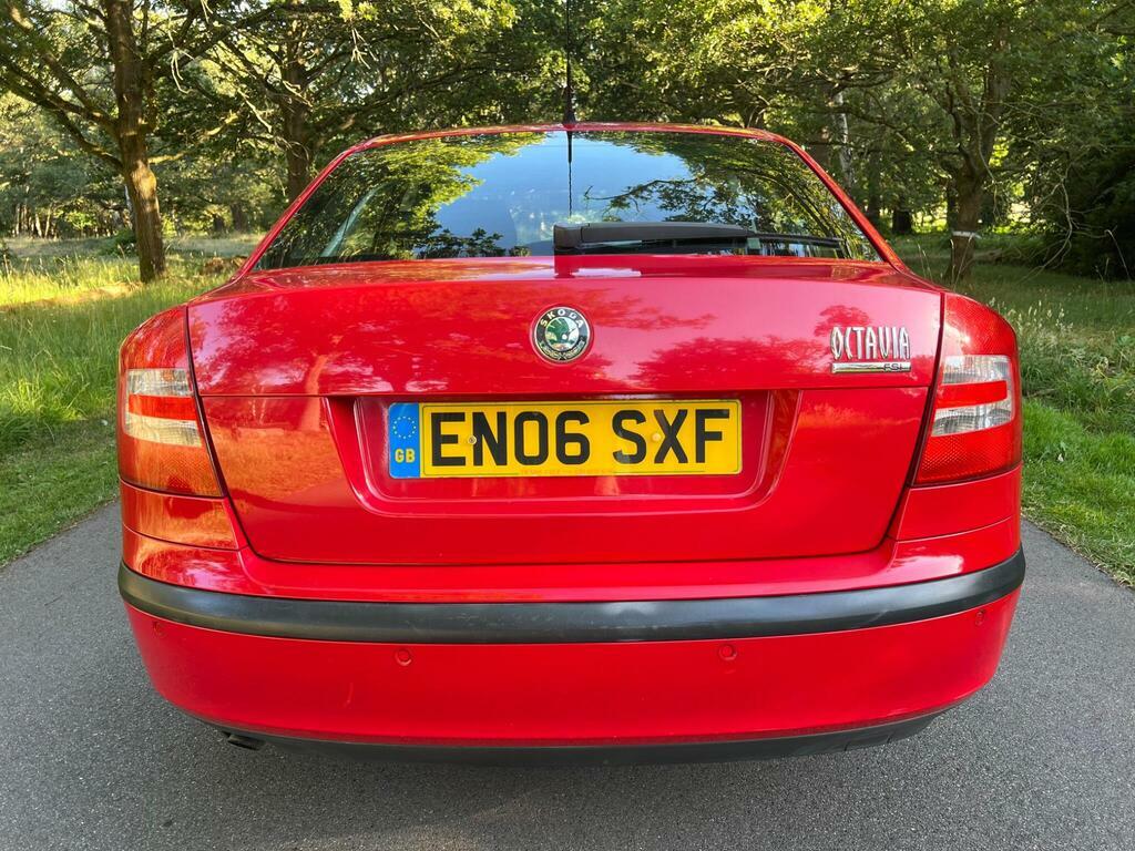 Skoda Octavia 1.6 Fsi Elegance Euro 4 Red #5