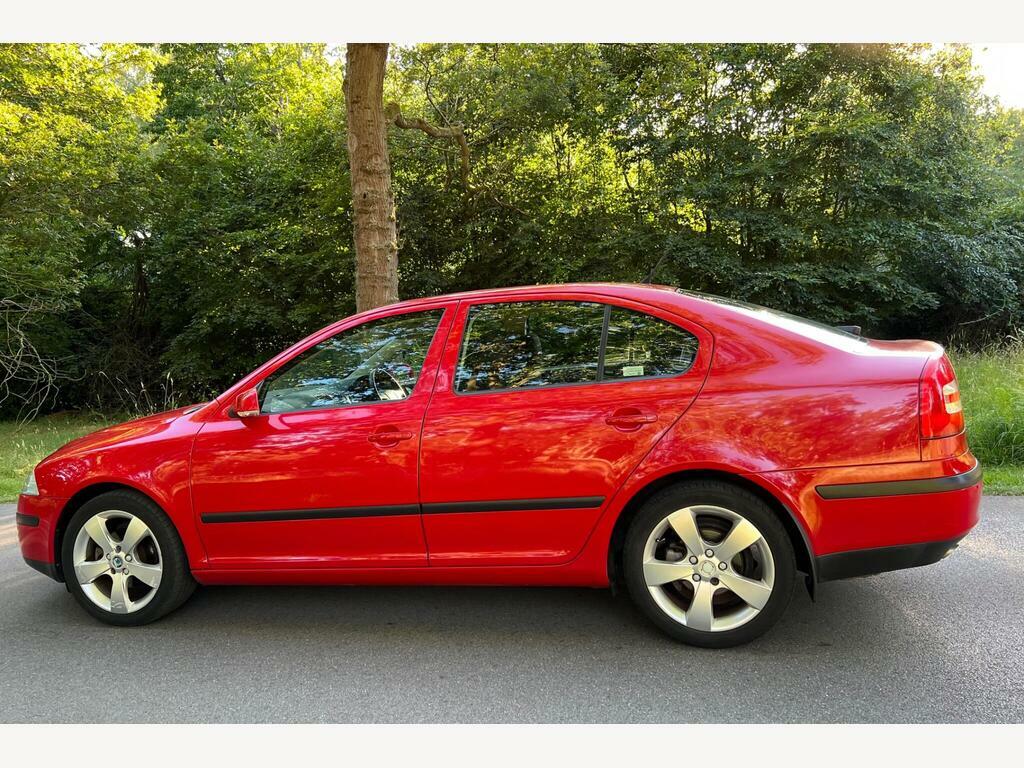 Skoda Octavia 1.6 Fsi Elegance Euro 4 Red #6