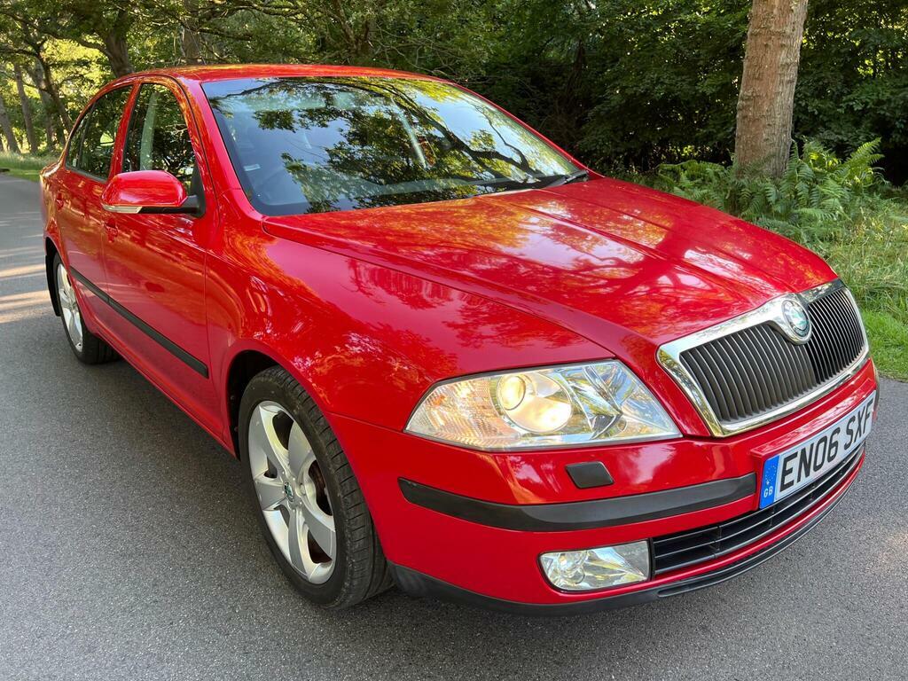 Skoda Octavia 1.6 Fsi Elegance Euro 4 Red