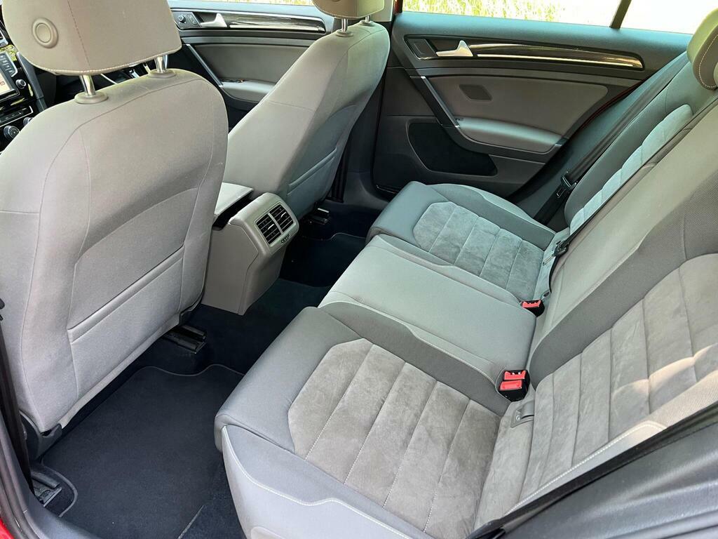Volkswagen Golf Black #28