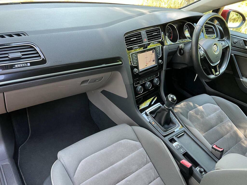 Volkswagen Golf Black #25