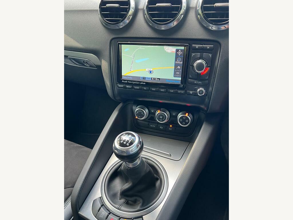 Audi TT 1.8L S Line White #22