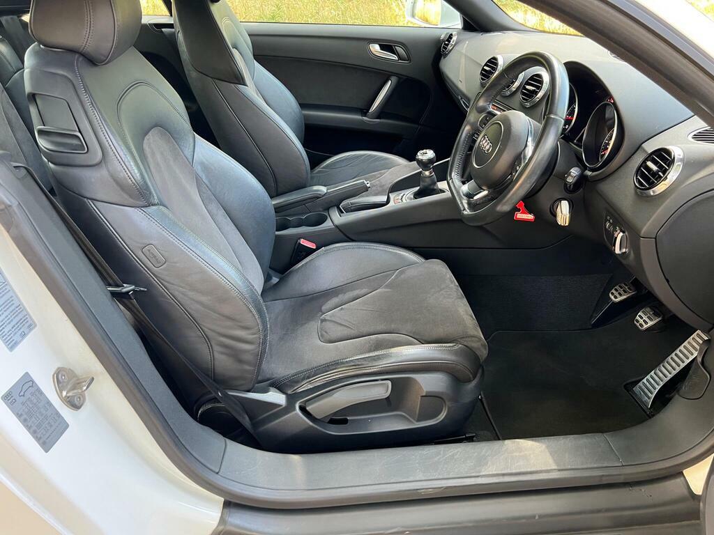 Audi TT 1.8L S Line White #14
