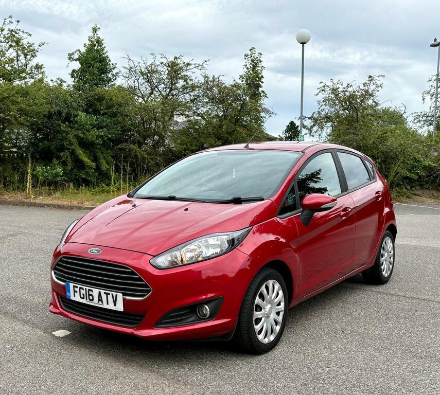 Ford Fiesta Hatchback 1.5 Tdci Style Euro 6 201616 #4