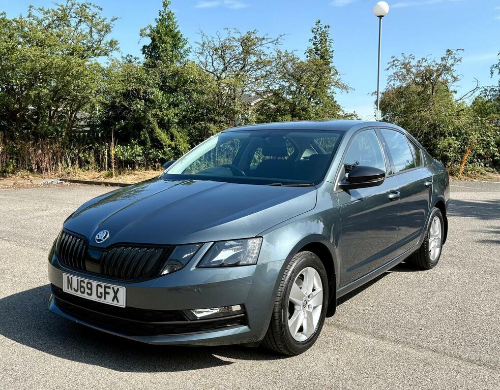 Skoda Octavia 1.5 Tsi Act Se Euro 6 Ss Grey #4