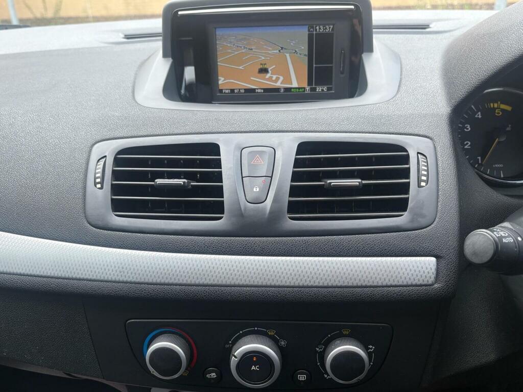 Renault Megane Hatchback 1.5 Dci Dynamique Tomtom Euro 5 Ss Grey #31