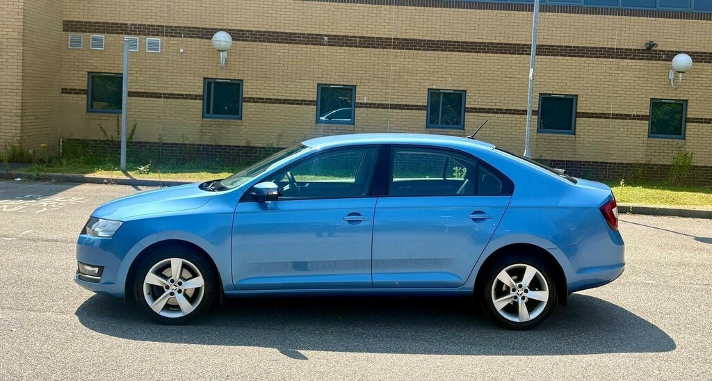 Skoda Rapid Skoda Hatchback 1.0 Tsi 110 Se Tech Blue #12