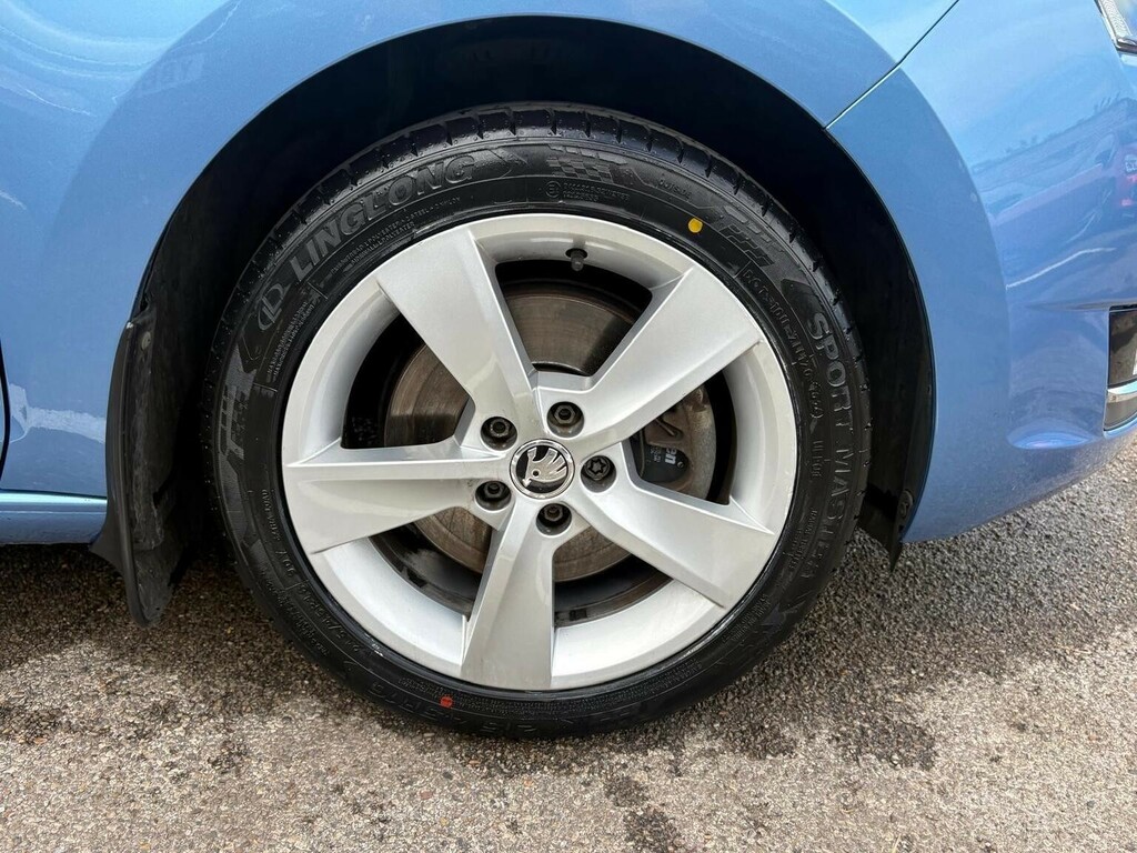 Skoda Rapid Skoda Hatchback 1.0 Tsi 110 Se Tech Blue #40